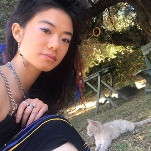 Meet your Posher, Cindy